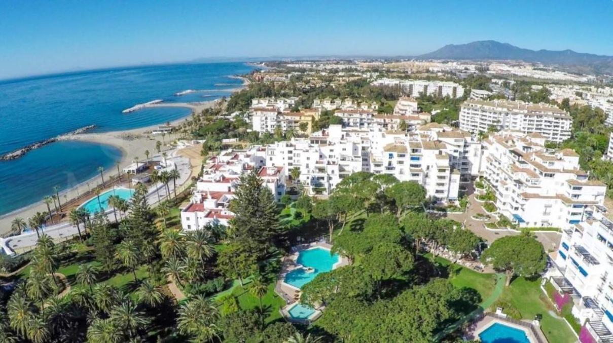 Playa Del Duque Apartment Ocean Club 1 マルベーリャ エクステリア 写真