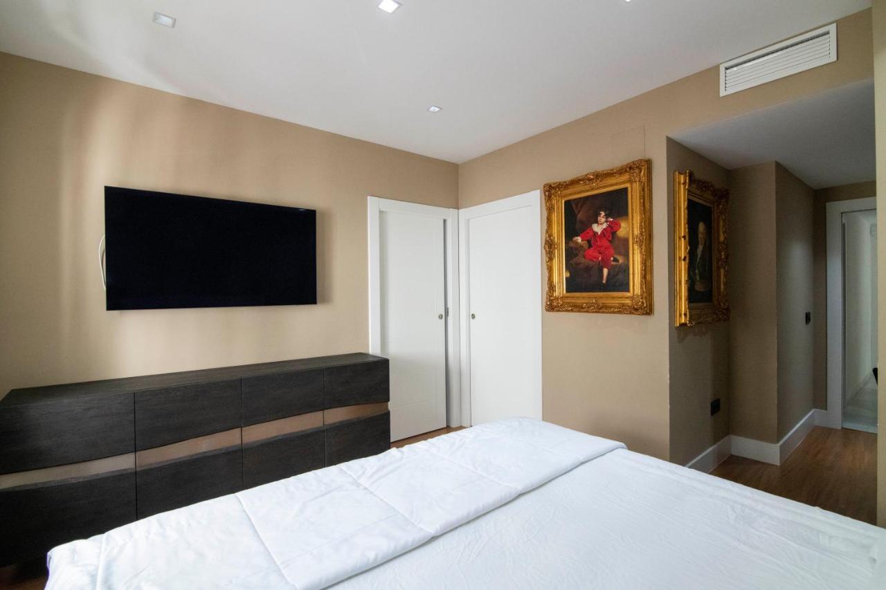 Playa Del Duque Apartment Ocean Club 1 マルベーリャ エクステリア 写真